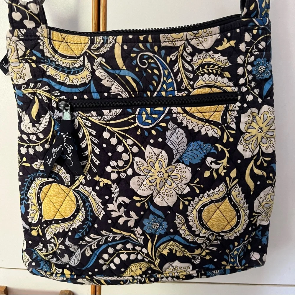 Vera Bradley Ellie Blue Hipster Quilted Crossbody Bag - Picture 3 of 8